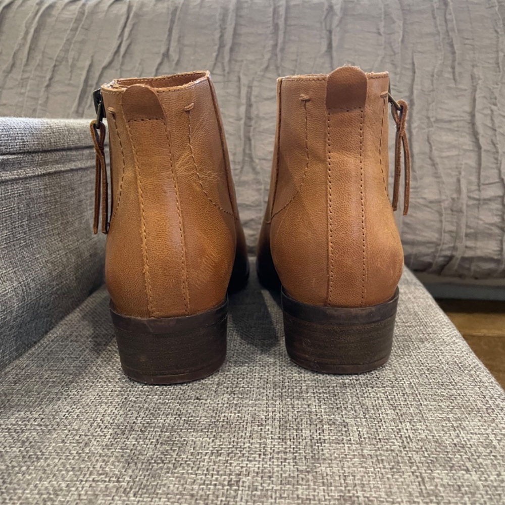 Lucky Brand Basel Bootie - Picture 2 of 4